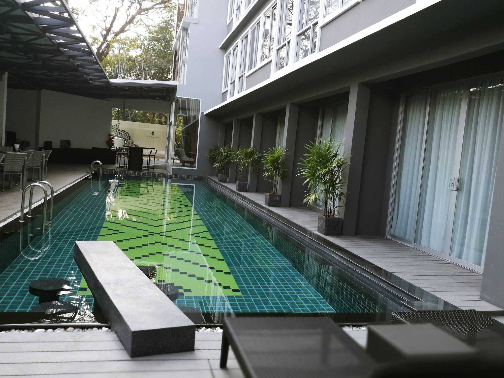 โรงแรมเอลาน่า เชียงใหม่ ภายนอก รูปภาพ